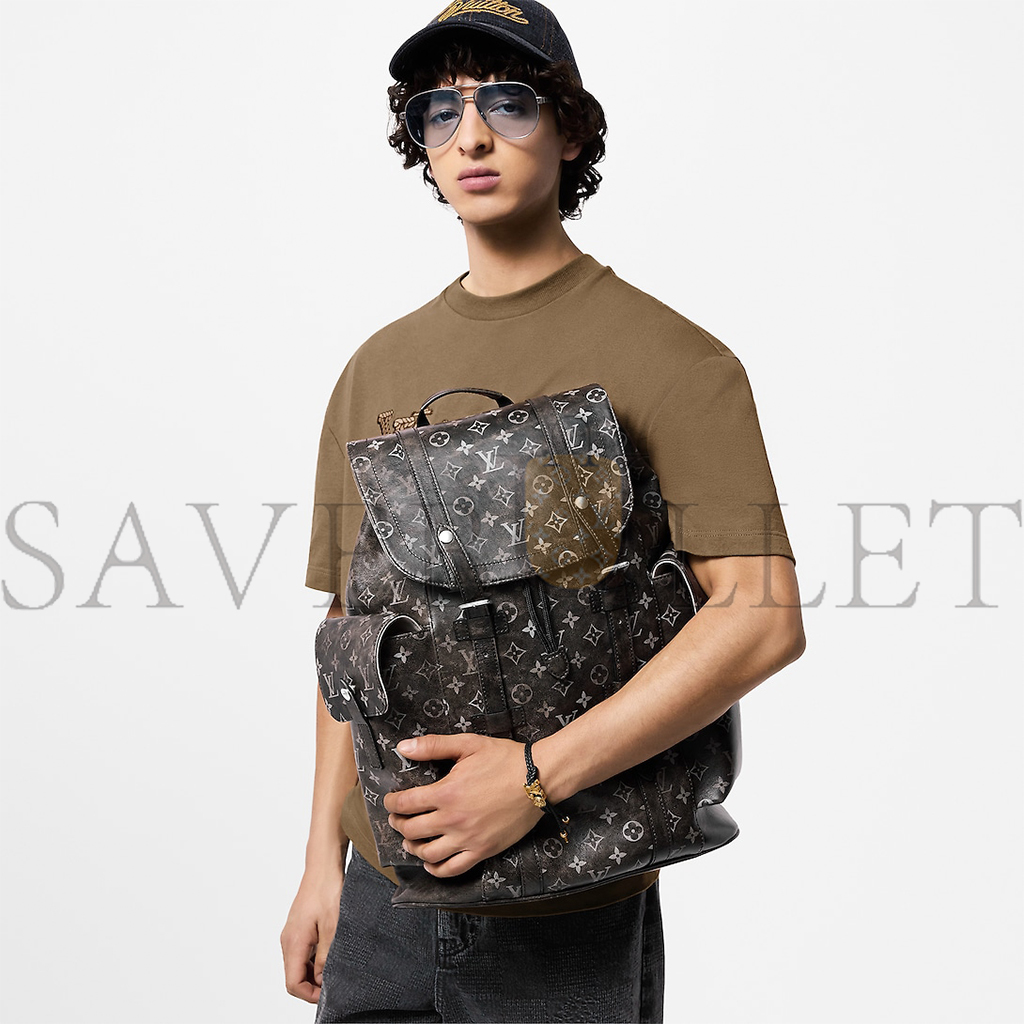 l**is V*t*n christopher mm m11521 (44*38*12.5cm)